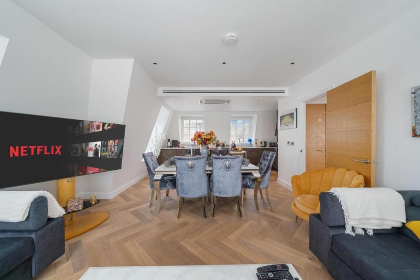 Marble Arch Penthouses With Skyline Views London Eksteriør billede
