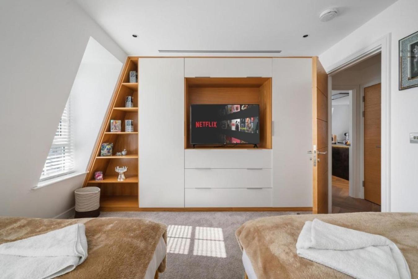 Marble Arch Penthouses With Skyline Views London Eksteriør billede