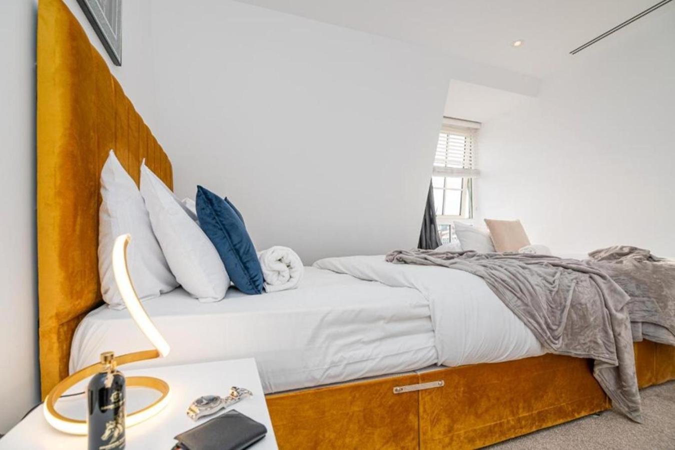 Marble Arch Penthouses With Skyline Views London Eksteriør billede