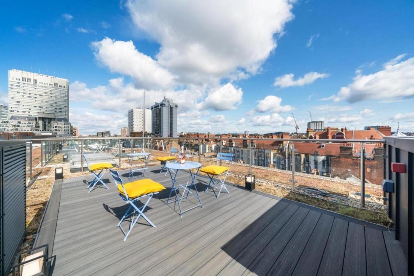 Marble Arch Penthouses With Skyline Views London Eksteriør billede