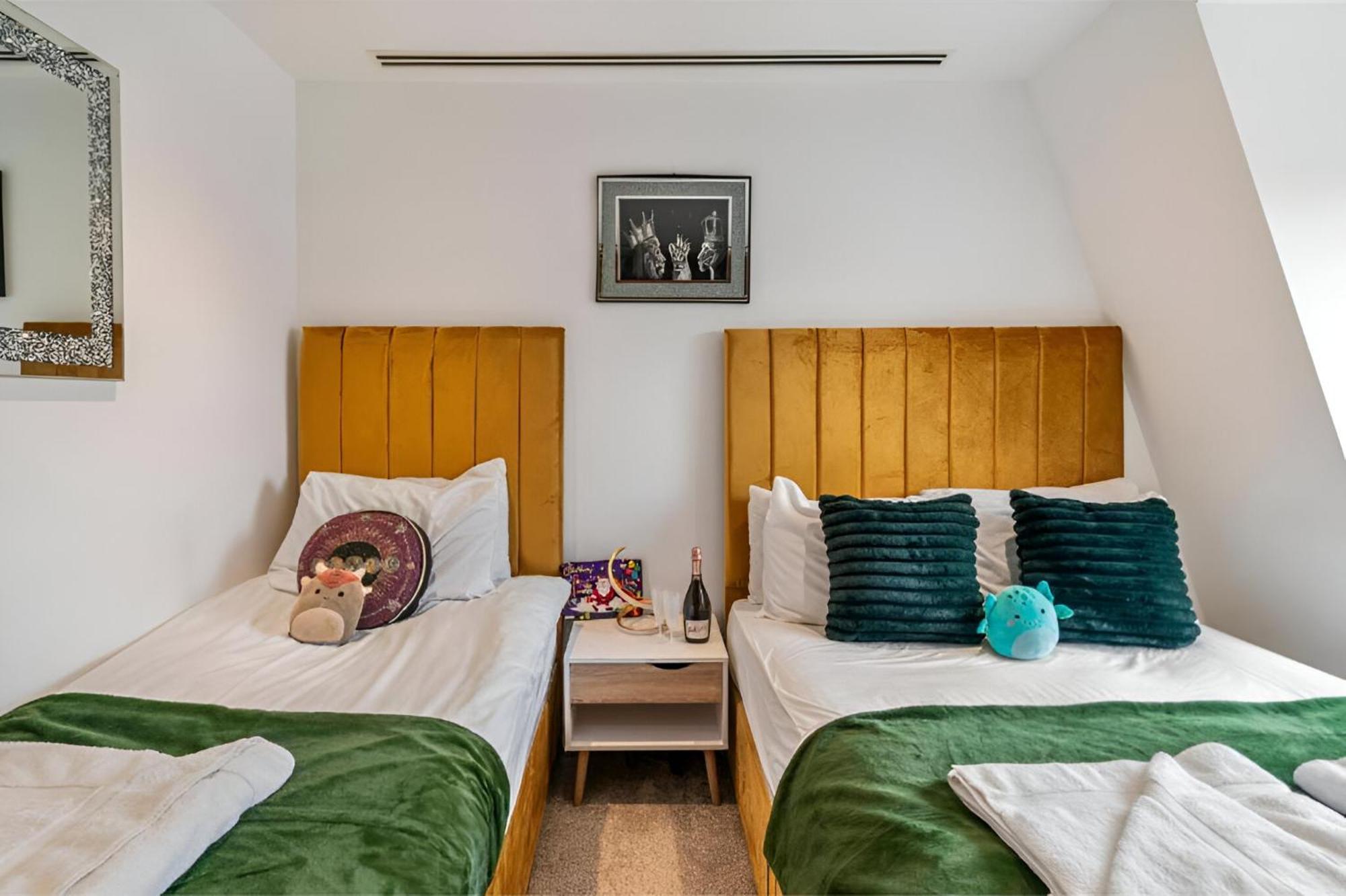 Marble Arch Penthouses With Skyline Views London Eksteriør billede