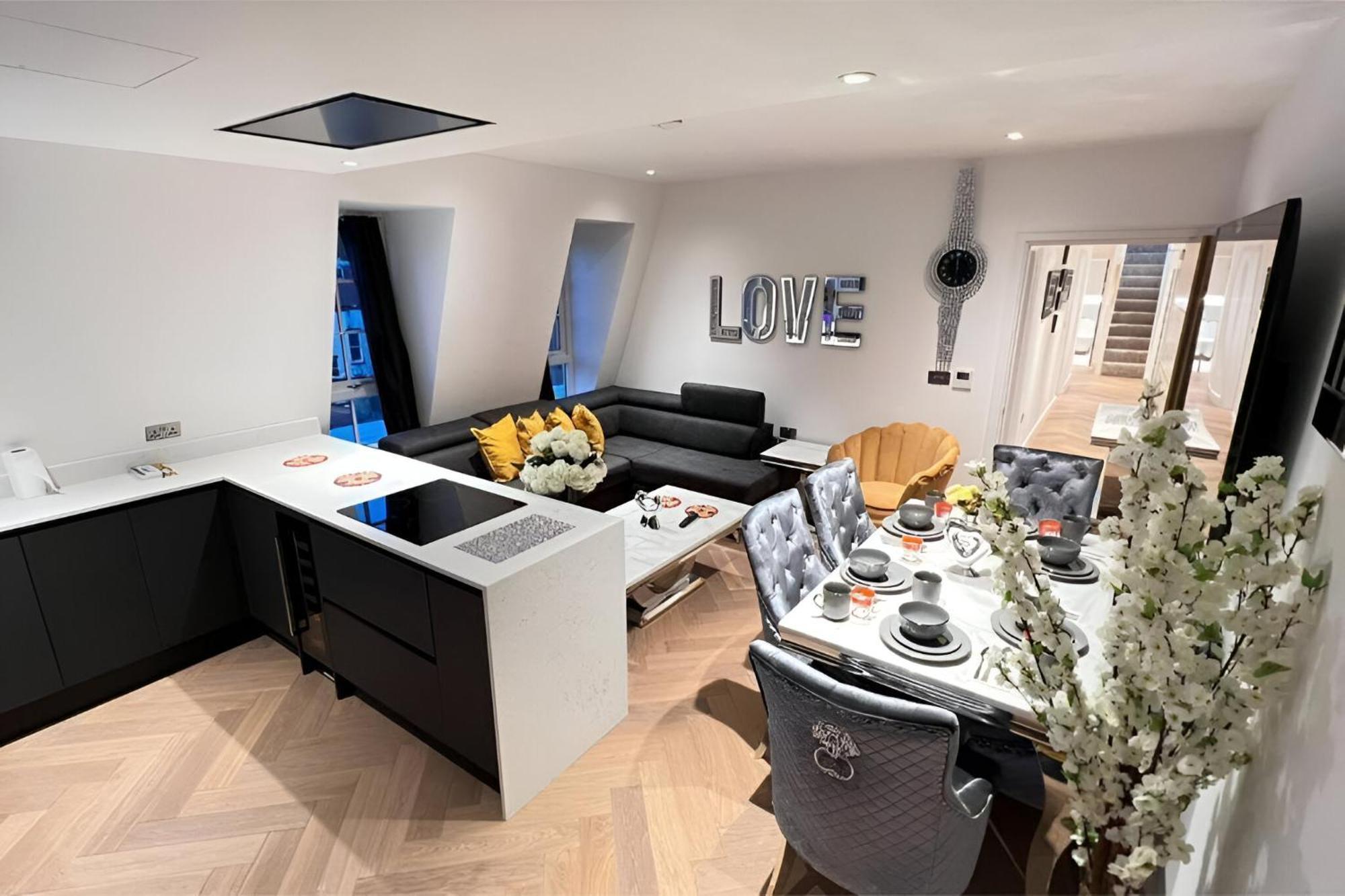Marble Arch Penthouses With Skyline Views London Eksteriør billede
