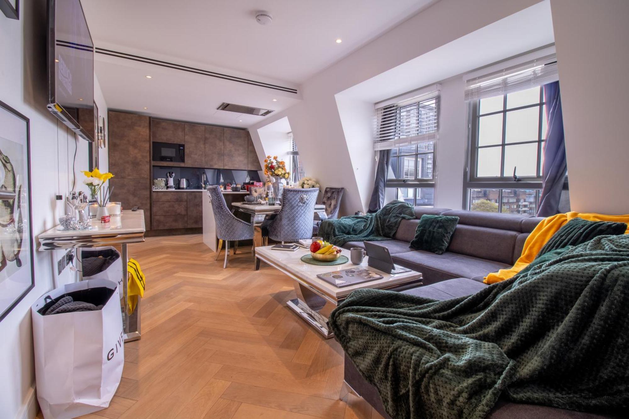 Marble Arch Penthouses With Skyline Views London Eksteriør billede